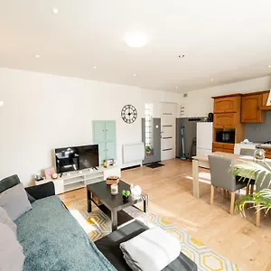 Aux Portes De Lyon Confort Emplacement Ideale Netflix Appartement Givors
