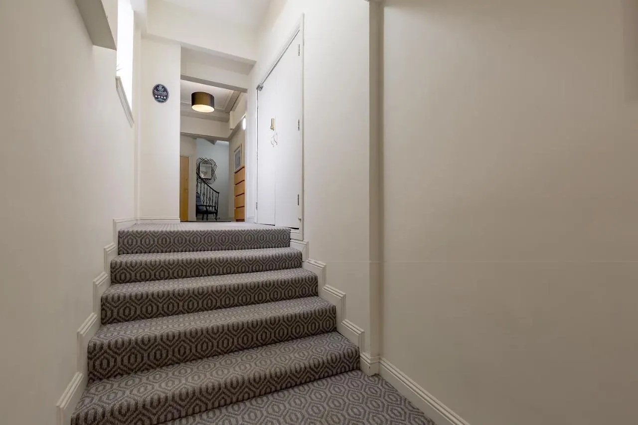 Southside Apartments By Destination Edinburgh
