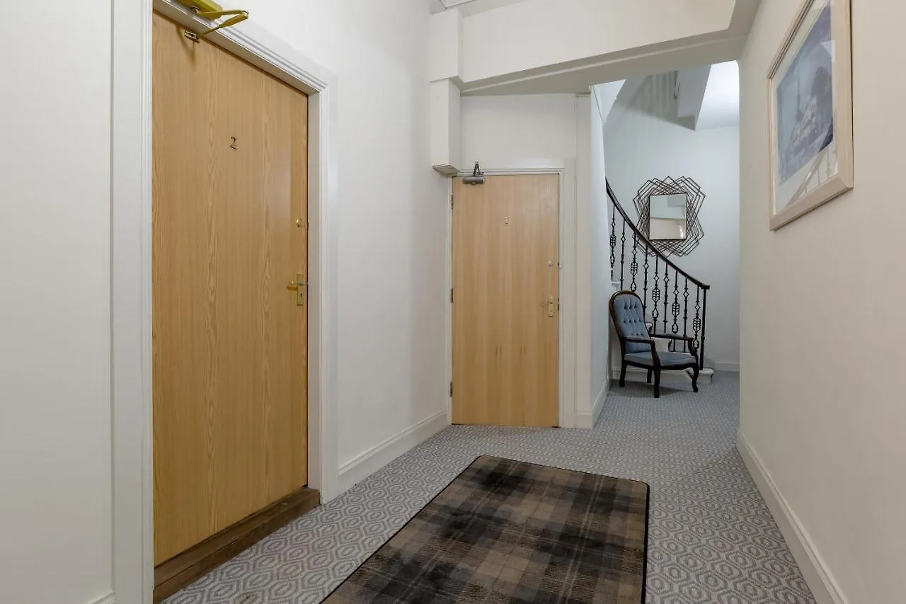 Southside Apartments By Destination Edinburgh
