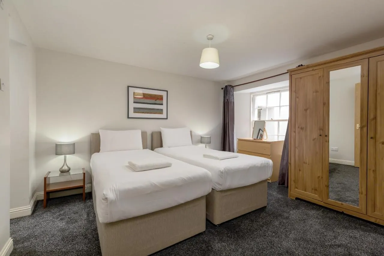 Southside Apartments By Destination Edinburgh
